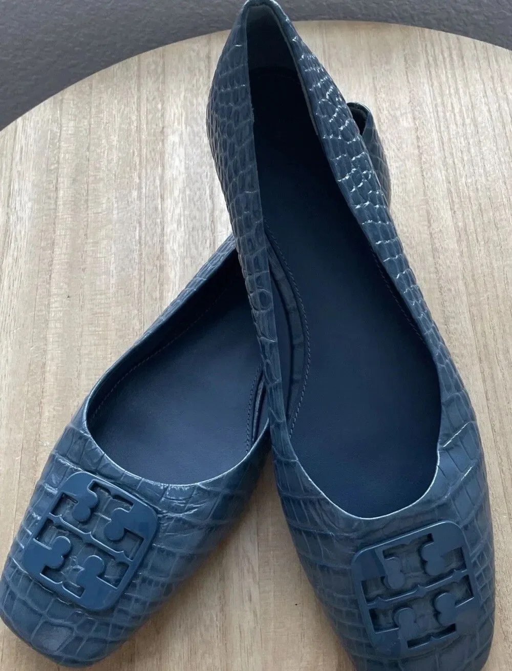 Tory Burch Georgia Flats Croc Embossed Leather Designer Chic Womens 10.5 New